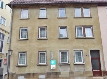 VERKAUFT: Stadthaus mit 3 Wohneinheiten in zentraler Lage von Rottenburg, 72108 Rottenburg am Neckar, Haus